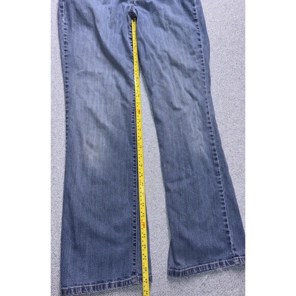 Gloria Vanderbilt Straight Leg Jeans Women's Size 10 - Distressed Vintage Look - Picture 5 of 8